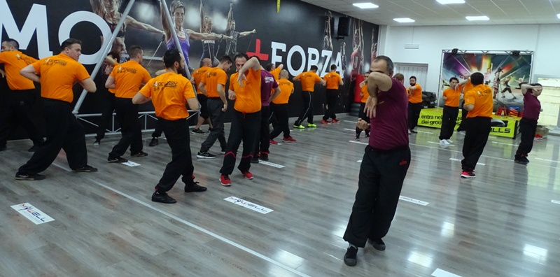 Kung Fu Academy di Sifu Mezzone scuola di wing chun e taijiquan, di wing tsun, difesa personale e arti marziali cinesi a Caserta e in Italia www.kungfuitalia.it (1)